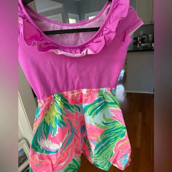 Lilly Pulitzer dress - Picture 3 of 11